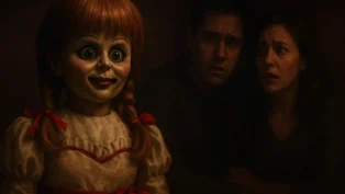 Annabelle: A boneca amaldiçoada que aterroriza um casal