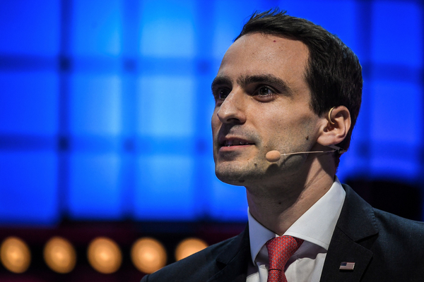 Casa Branca acusa China de roubo industrial de IA