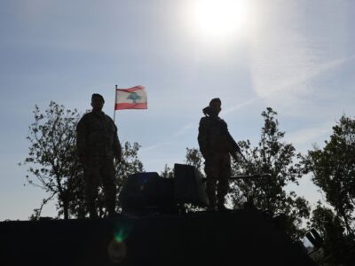 Israel ataca posições do Hezbollah no leste do Líbano