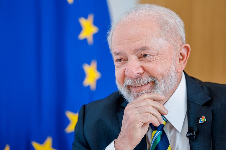 Lula promulga acordo histórico entre Mercosul e UE