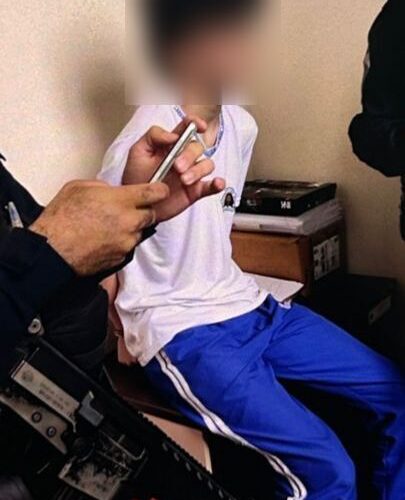 Adolescente se entrega após ataque a tiros em escola; mortos e feridos