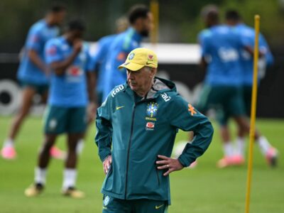 Ancelotti deve testar elenco inteiro contra Panamá