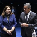 Bia Kicis protagoniza no Senado como autora de projeto