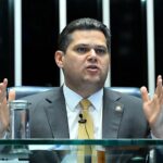 Empresários pedem adiamento do fim da escala 6x1, mas Alcolumbre evita compromisso