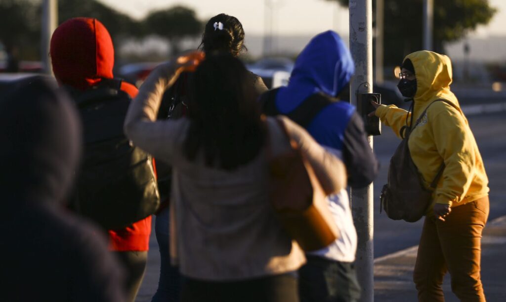 Frente fria e instabilidade provocam temporais no Sul, Sudeste e Norte