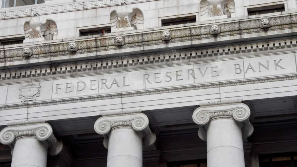 Inflação de 1 ano nos EUA sobe a 3,6% em abril diz Fed de NY