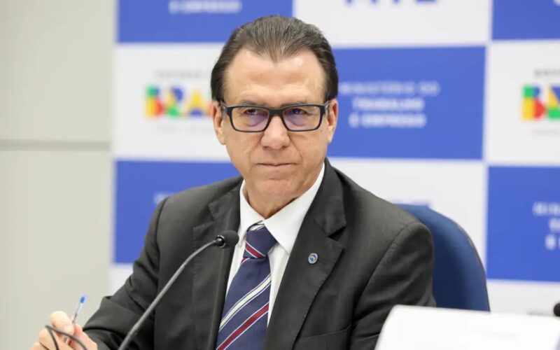 Marinho cobra deputados sobre fim da 6x1 e apps