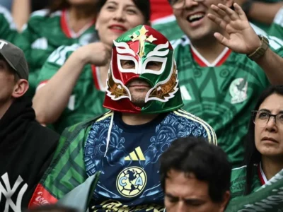México x Equador: Azteca lotado é trunfo para quebrar jejum de 40 anos
