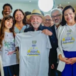 Lula premia 682 alunos na OBMep e defende educação