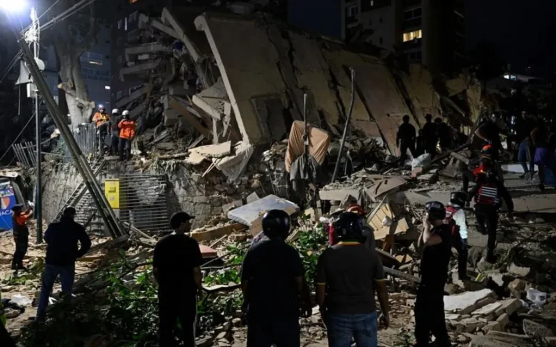 Novo tremor de 4,7 atinge Venezuela; mortos chegam a 920