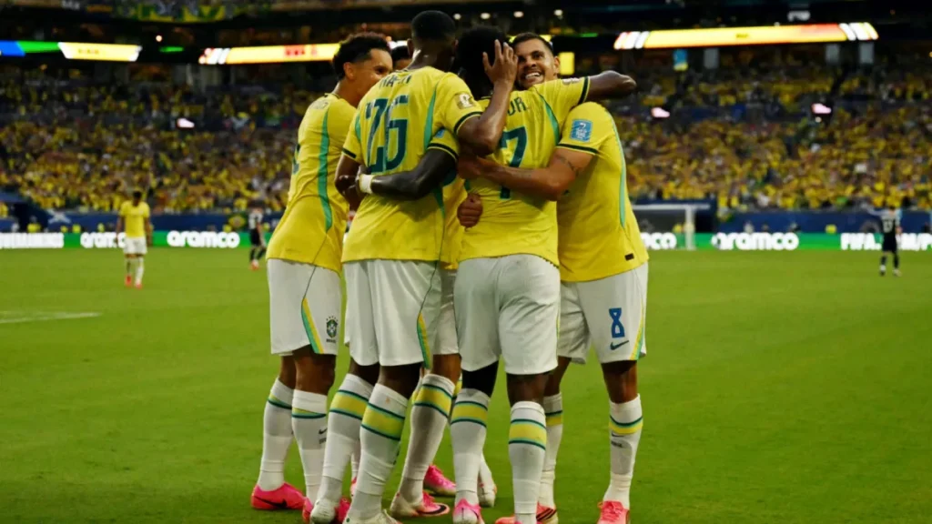 Árbitro italiano apita Brasil x Japão na Copa
