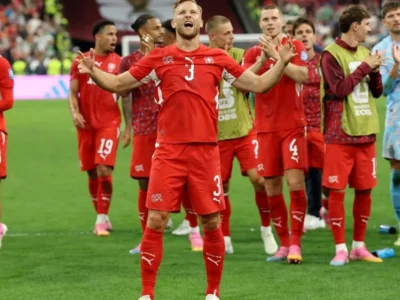 Suíça vence Argélia e avança às oitavas da Copa 2026