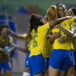 Lei ajusta férias escolares para Copa Feminina 2027