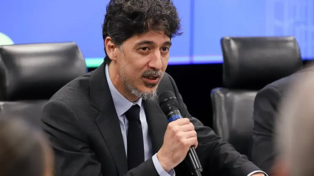 Crime se profissionaliza e mortes violentas deixam de ser 'bom negócio', diz governo