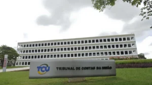 Deputados acionam TCU contra licitação de R$ 1 bi no Porto de Santos