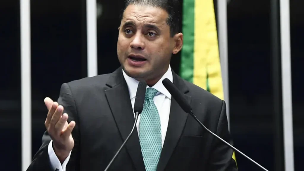 PF: senador tentou interferir em caso no STJ