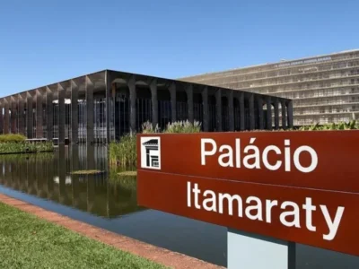 Pedidos de certidão brasileira nos EUA disparam 271%